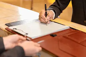 为什么只能相信法律知识